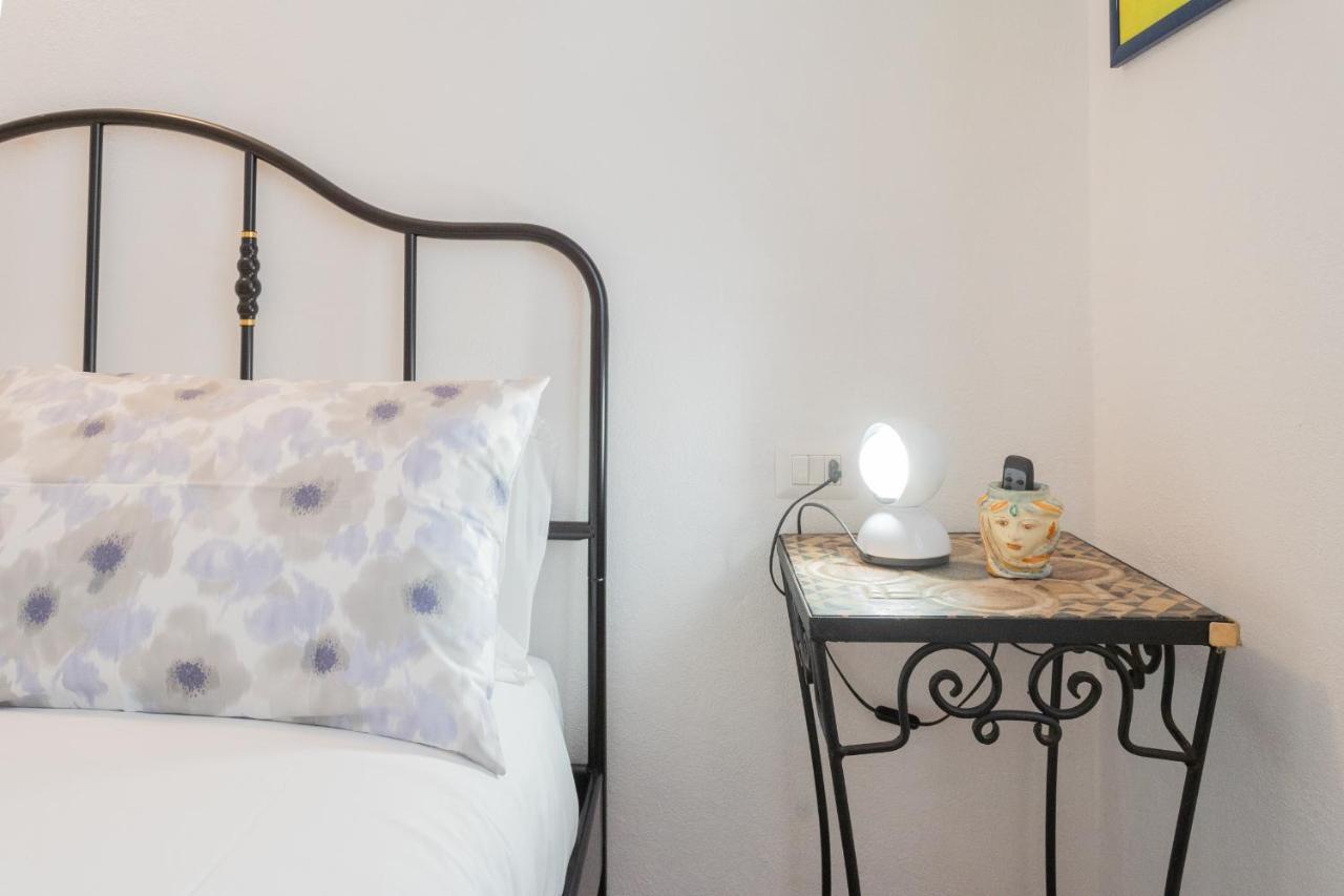 Da Pia In Historycal Como City Centre By Rent All 科莫 外观 照片
